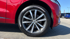 Jaguar F-Pace 2.0 D200 R-Dynamic SE Black 5dr Auto AWD Diesel Estate